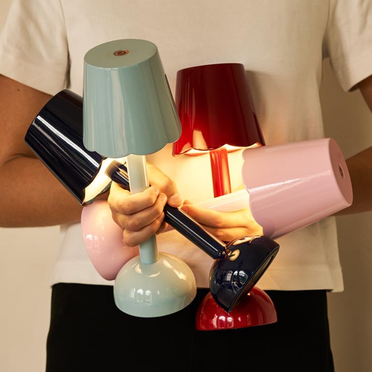 Navy Scallop Rechargeable LED Lamp