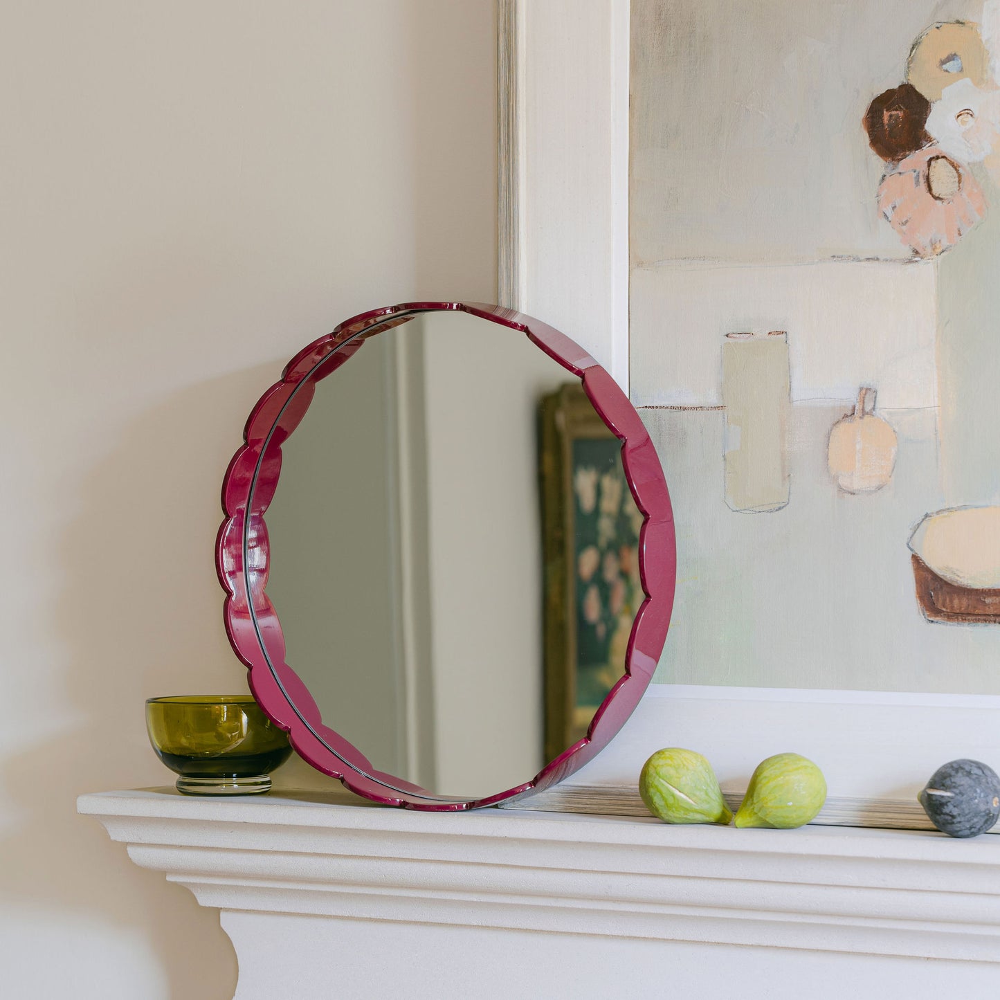 Cherry Medium Scallop Round Mirror