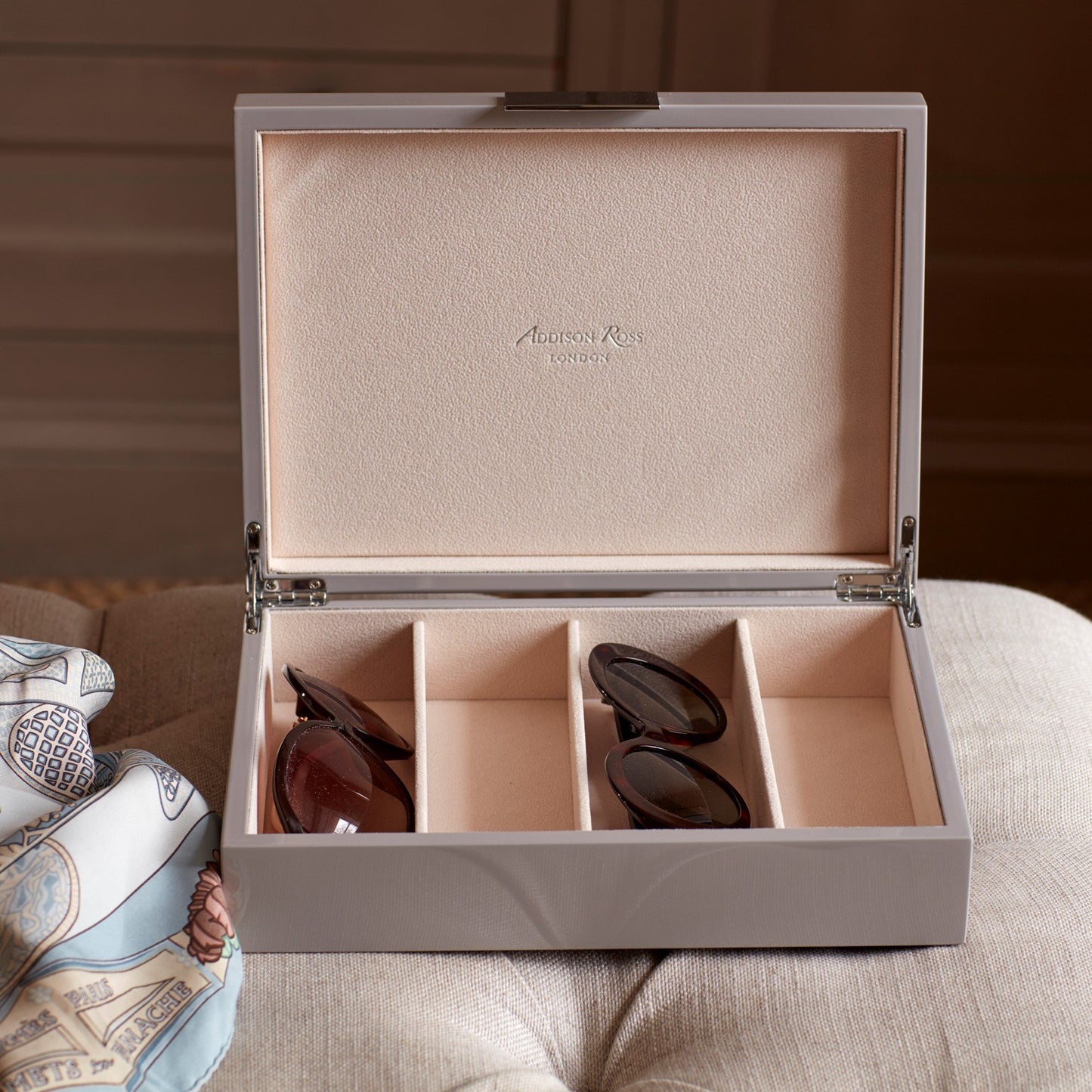 Large chiffon gray glasses box