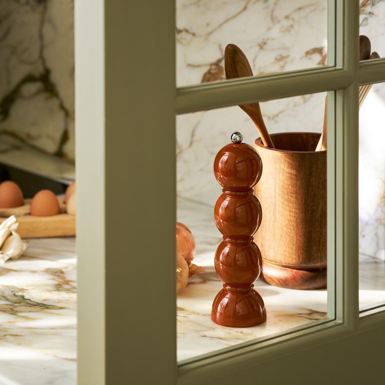 Nutmeg Bobbin Lacquer Salt or Pepper Mill - Thumbnail 4