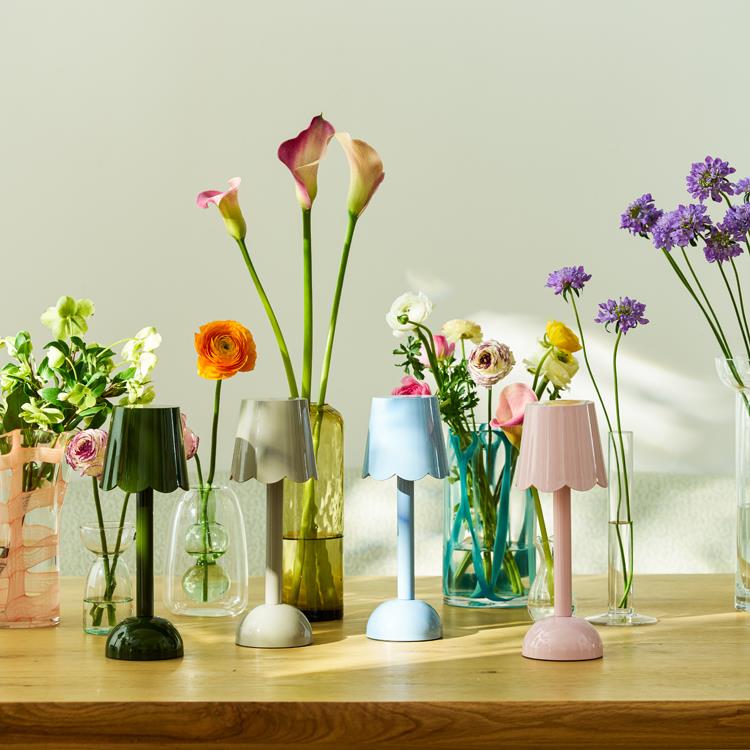 Cappuccino Scallop Rechargeable LED Lamp