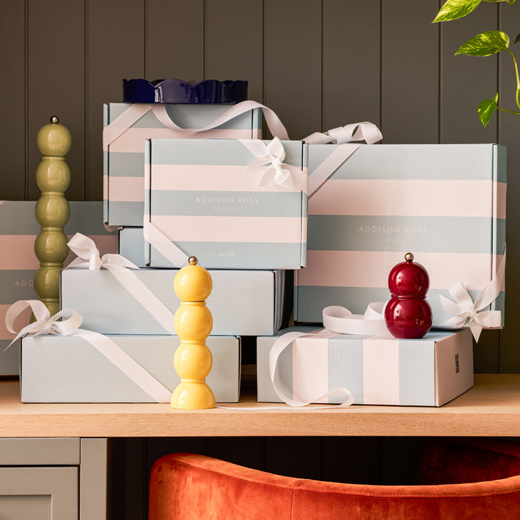 Buttercream Bobbin Lacquer Salt or Pepper Mill - Thumbnail 3