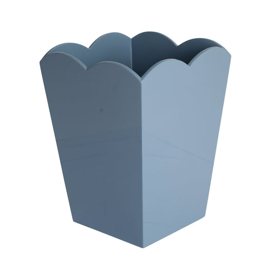 Chambray Blue Lacquered Scallop Bin – Limited Edition